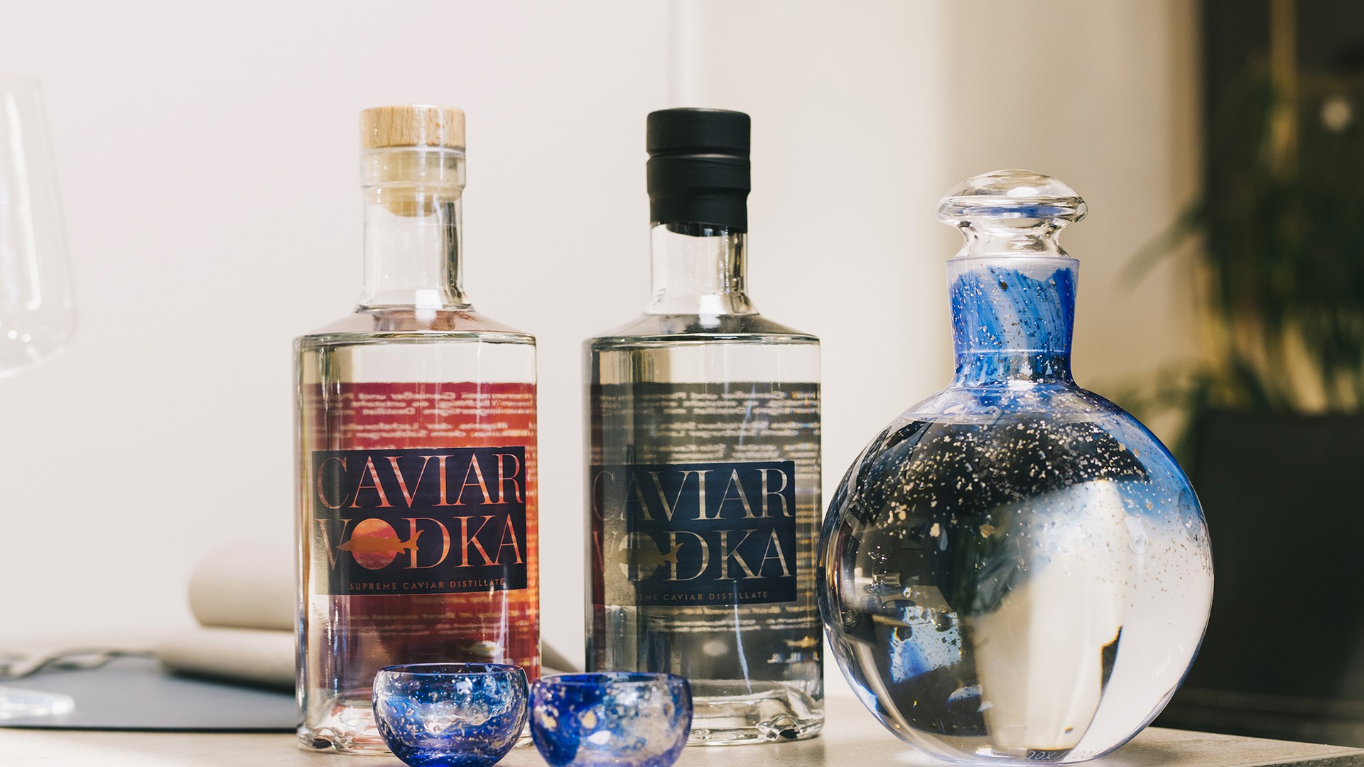 Walter Grüll und sein Caviar Vodka | © Marco Riebler Walter Grüll und sein Caviar Vodka